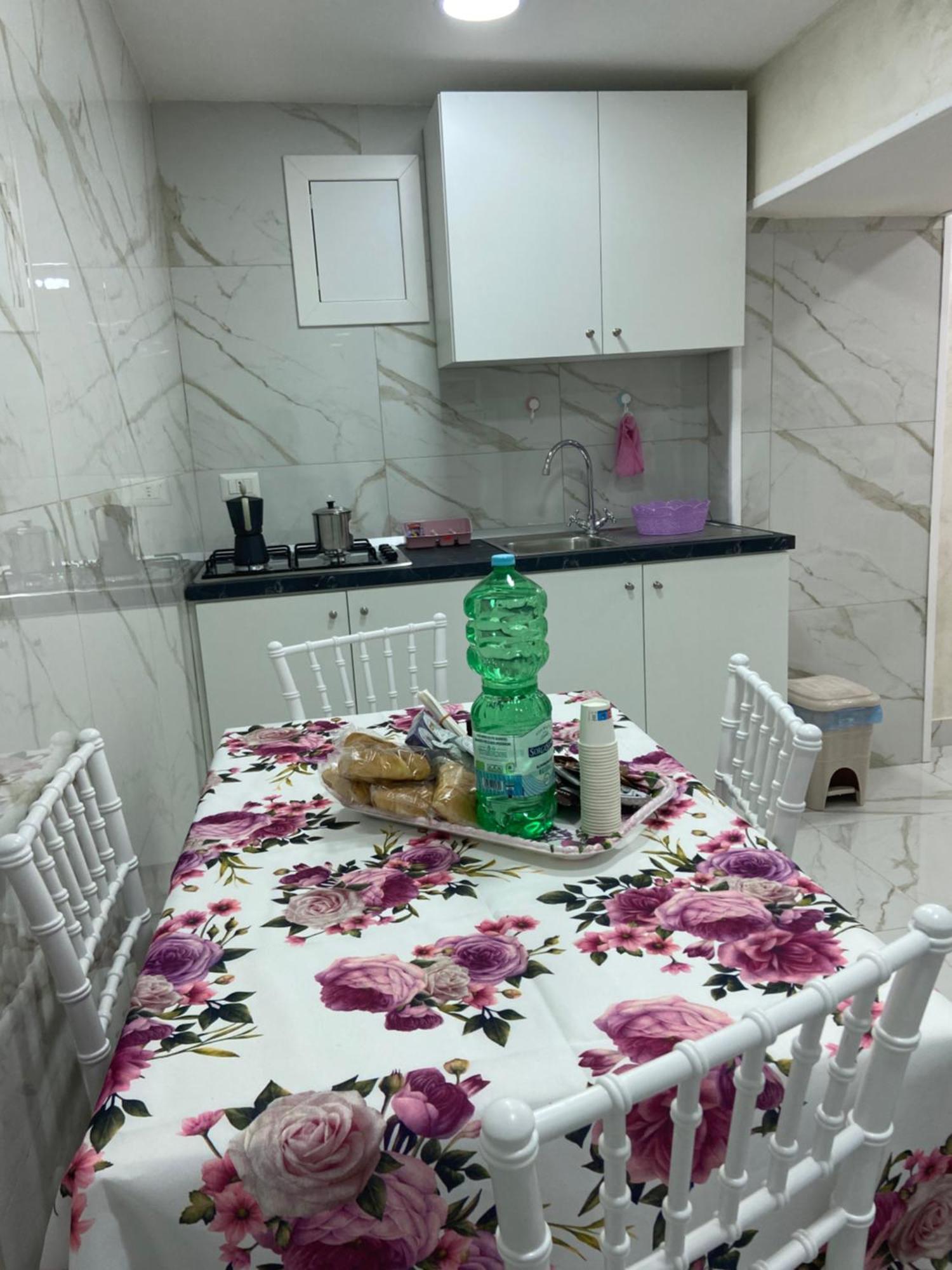 ナポリBlessing Houseアパートメント エクステリア 写真